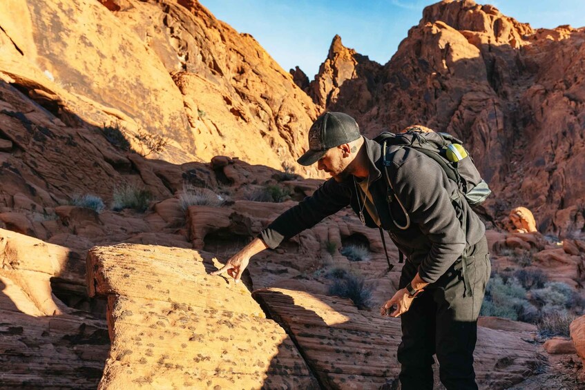 Picture 3 for Activity Las Vegas: Valley of Fire Guided Hike with Drinks and Snacks