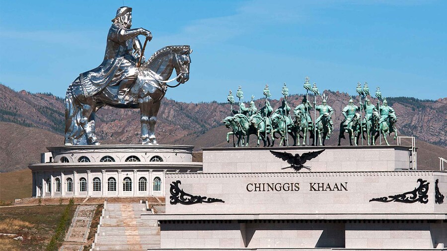 1 day tour Chinggis khan statue, Terelj national park