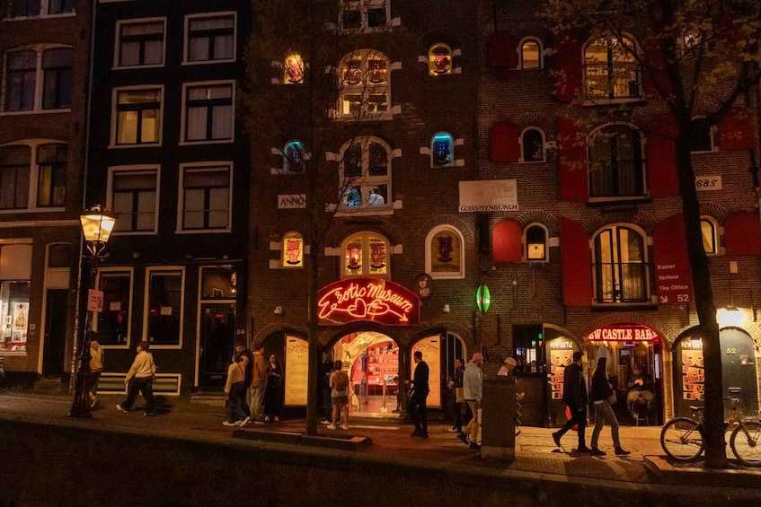 Picture 2 for Activity Amsterdam: Red Light Tour Exclusive and Peep Show