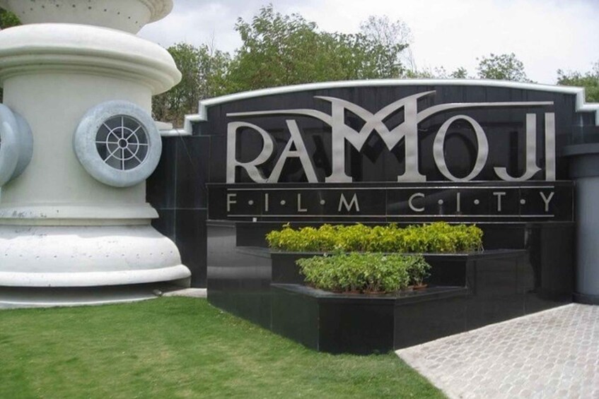 Picture 4 for Activity 9-hour full day Ramoji Film City Tour with Lunch