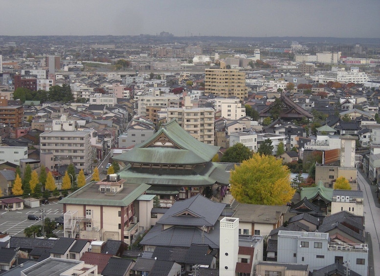 Picture 3 for Activity Kanazawa Like a Local: Customized Guided Tour