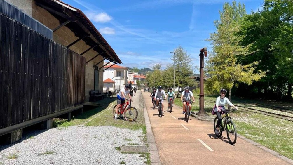 Picture 3 for Activity Rent-a-bike: Explore 40 km of the old Tâmega railway line