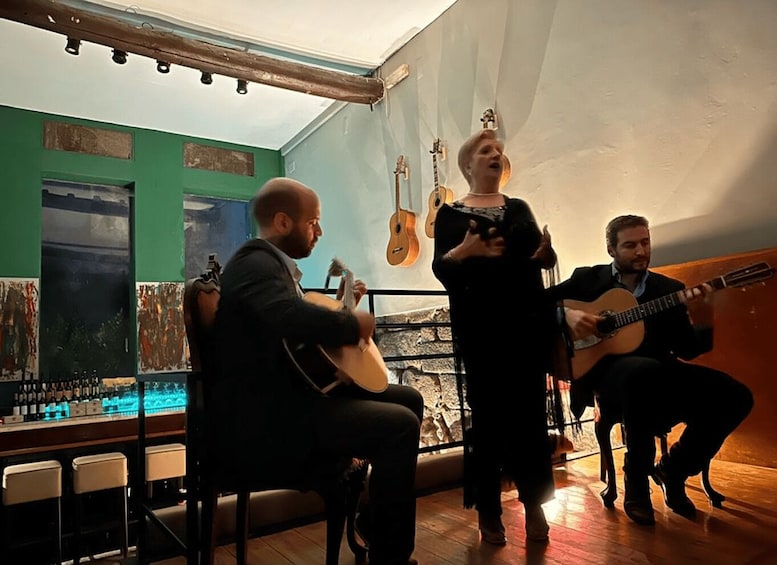 Picture 2 for Activity Fado Experience in Ribeira by Aniki