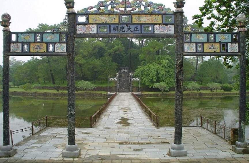 Picture 8 for Activity Hue: Private Dragon Boat, Thien Mu Pagoda, & Royal Tomb Tour