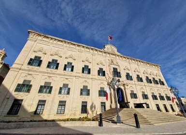 Valletta: City Walking Tour in a Small Group