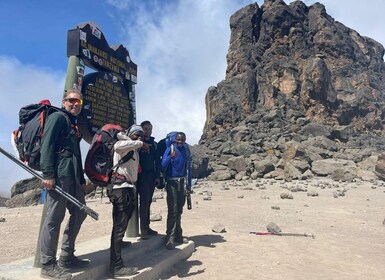 Subiendo el monte. Kilimanjaro por la ruta Marangu: 6 días