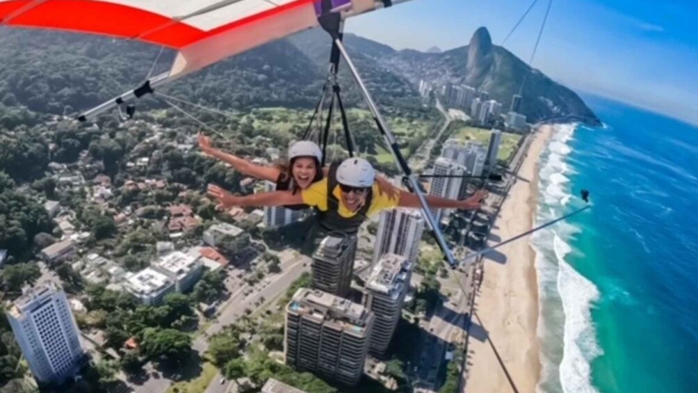 Picture 2 for Activity Rio de Janeiro: Hang Gliding Adventure