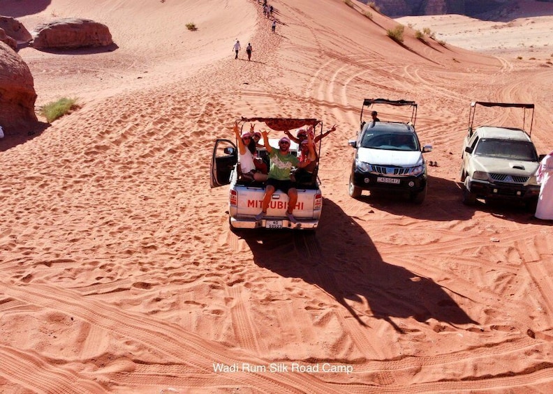 Picture 2 for Activity Tour 4x4 Wadi Rum desert