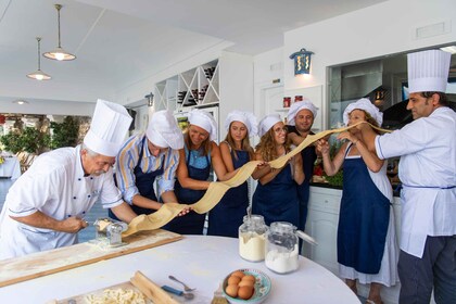 Praiano: Matlagingskurs med middag med utsikt over havet