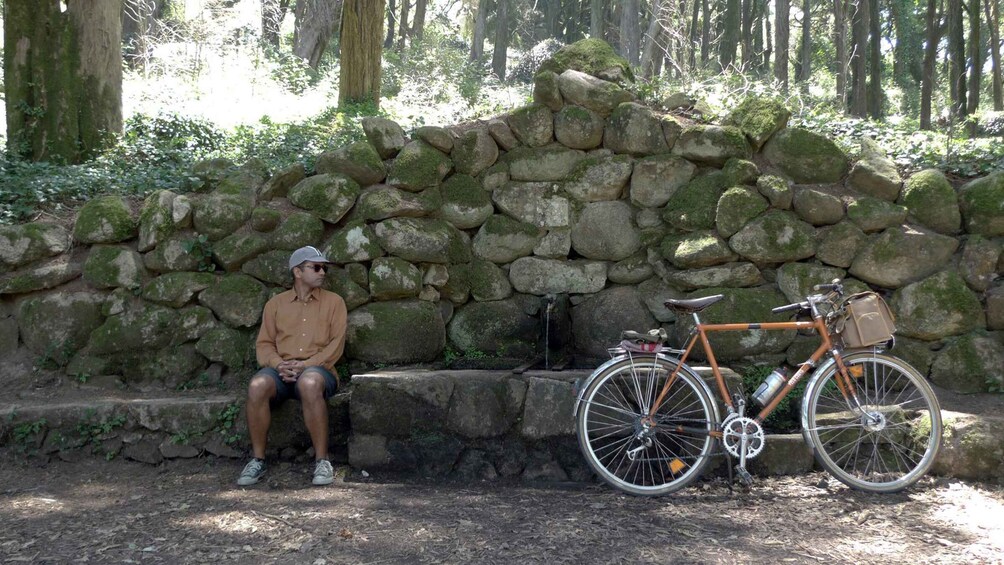 Lisbon: Guided Tour of Monsanto Park by Vintage Bike