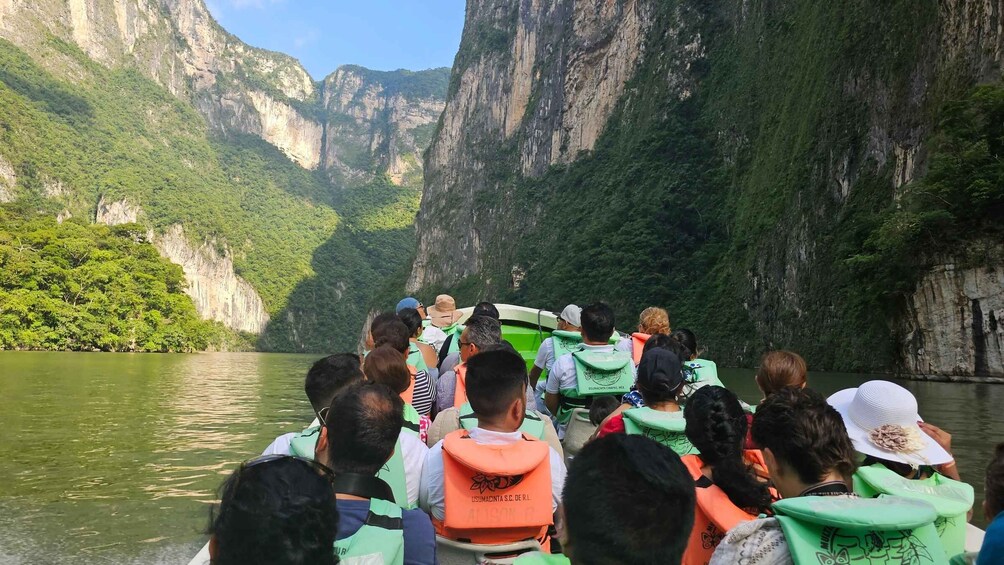 Picture 5 for Activity San Cristobal: Sumidero Canyon, Chiapa de Corzo, & Miradores