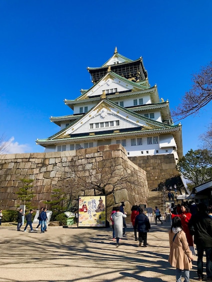 Picture 2 for Activity Osaka: Osaka Castle - Tsuruhashi - Tennoji (Spanish Guide)