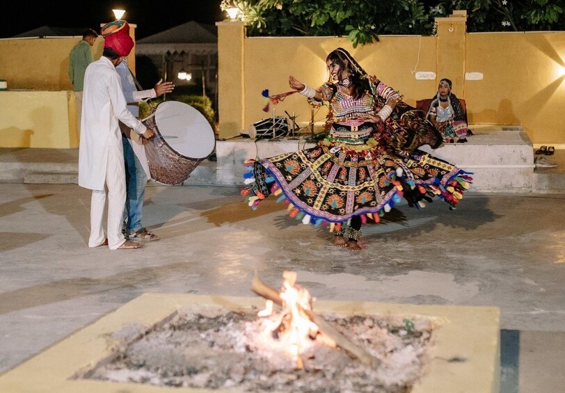 Picture 2 for Activity Cultural Show & Evening Entertainment in the Luxury Resort