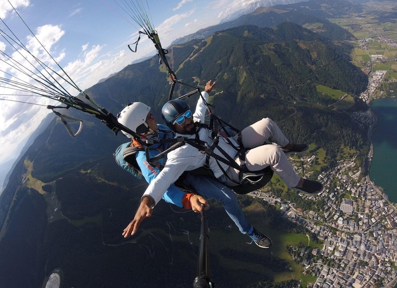 Picture 4 for Activity Zell am See: Paragliding Tandem Flight