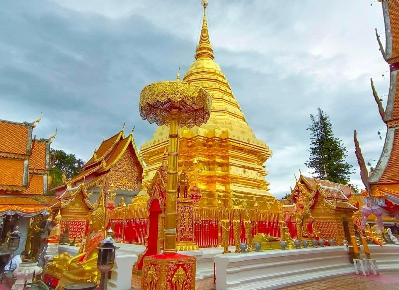 Chiang Mai: Doi Suthep, Secret Temple, & Waterfall Day Trip