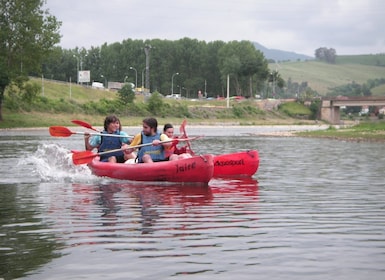 Descent of the Sella river in a canoe