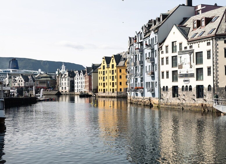 Picture 4 for Activity Ålesund: Culinary Delights on a Guided Food Walk