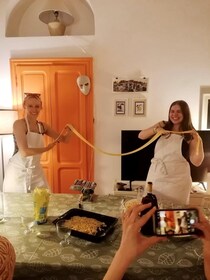 Cours de cuisine italienne authentique dans une maison milanaise typique