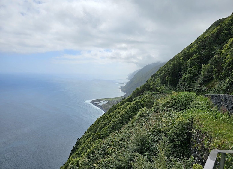 Picture 6 for Activity São Jorge: Island Round Trip Up to 7Hours.