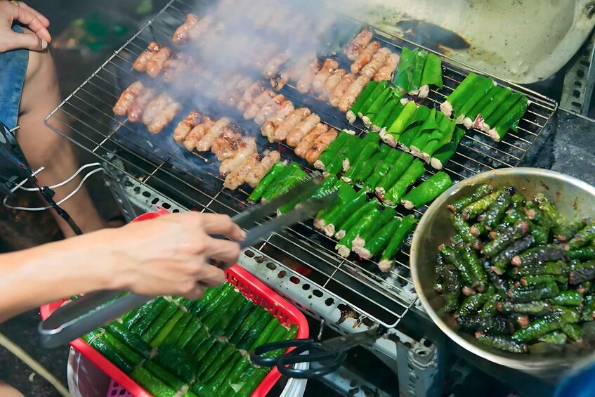Picture 3 for Activity Ho Chi Minh City: Private Walking Food Tour - Car Transfer