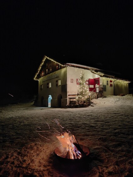 Picture 6 for Activity The Dolomites at night with snowshoes