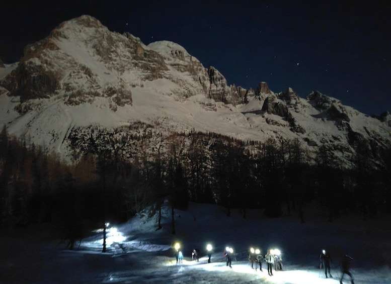 Picture 8 for Activity The Dolomites at night with snowshoes