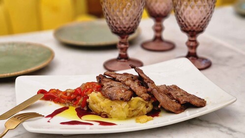 Cordoba: Flamenco Show at Tablao El Jaleo & Optional Dinner