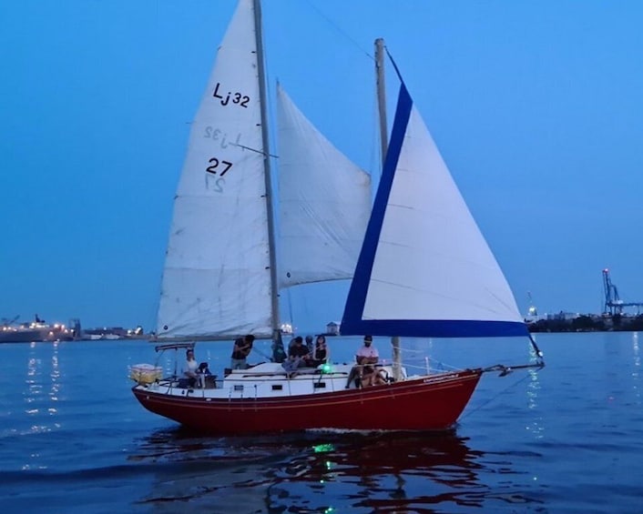 Baltimore: Inner Harbor Moonlight Cruise on a Classic Ship