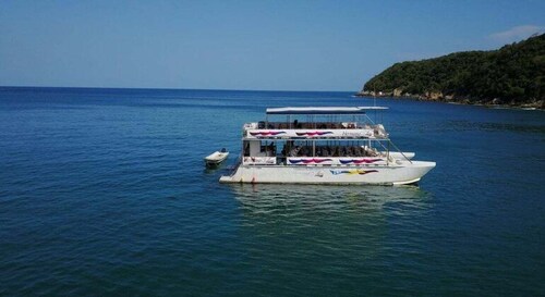 Huatulco: Exotic Paradise Water Adventure Tour