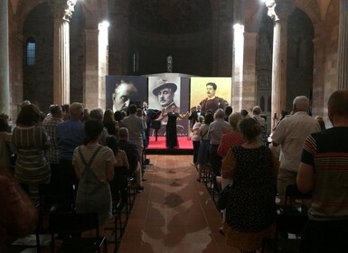 Lucca: Puccini-festivalens operaforestillinger og koncerter