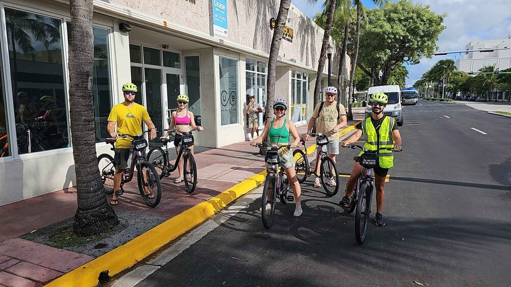 Picture 4 for Activity Private Miami Beach Bike Tour