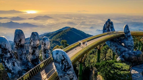 Danang: Golden Bridge - Ba Na Hills - Small Group