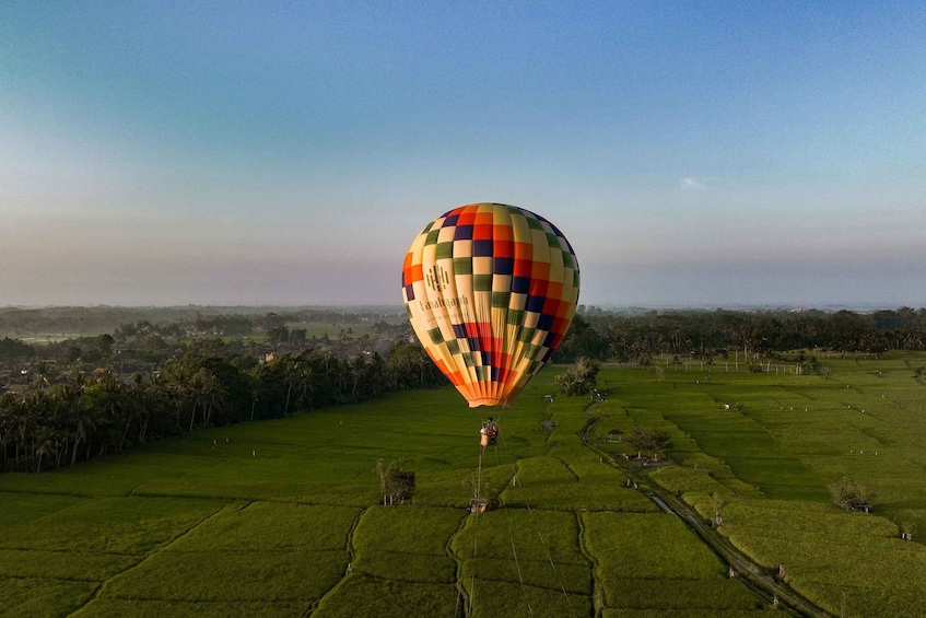 Picture 4 for Activity Ubud: Floating Breakfast and Hot Air Balloon Experience