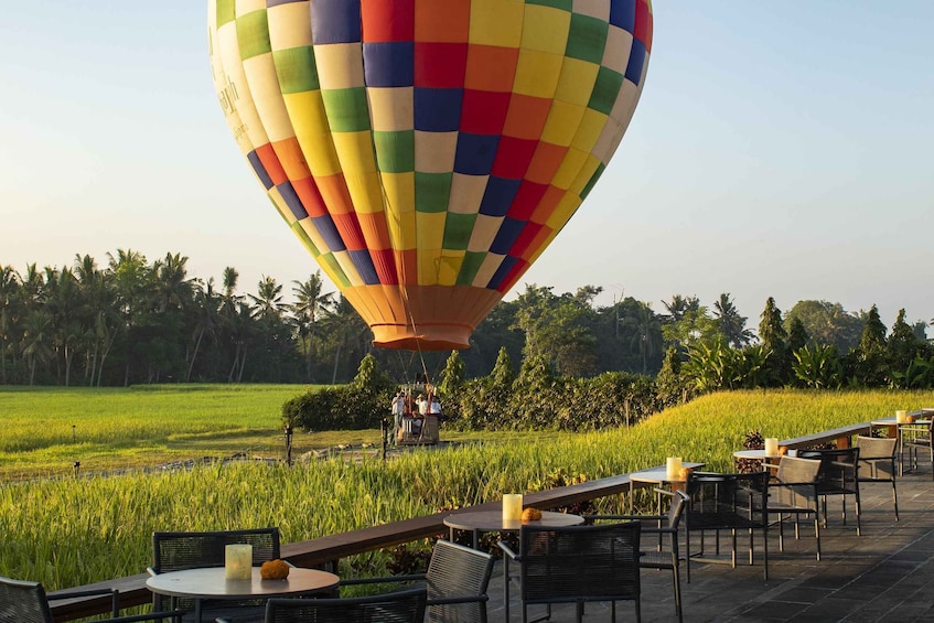Picture 6 for Activity Ubud: Floating Breakfast and Hot Air Balloon Experience