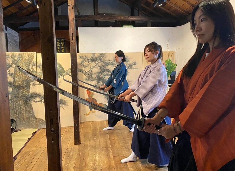 Picture 11 for Activity Tokyo: Authentic Samurai Experience, at a antique house