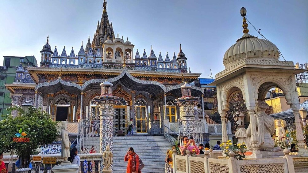 Kolkata: Spiritual World of Kolkata Sightseeing Tour