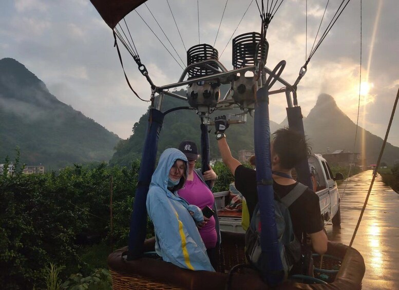 Picture 2 for Activity Yangshuo Hot Air Ballooning Sunrise Experience Ticket