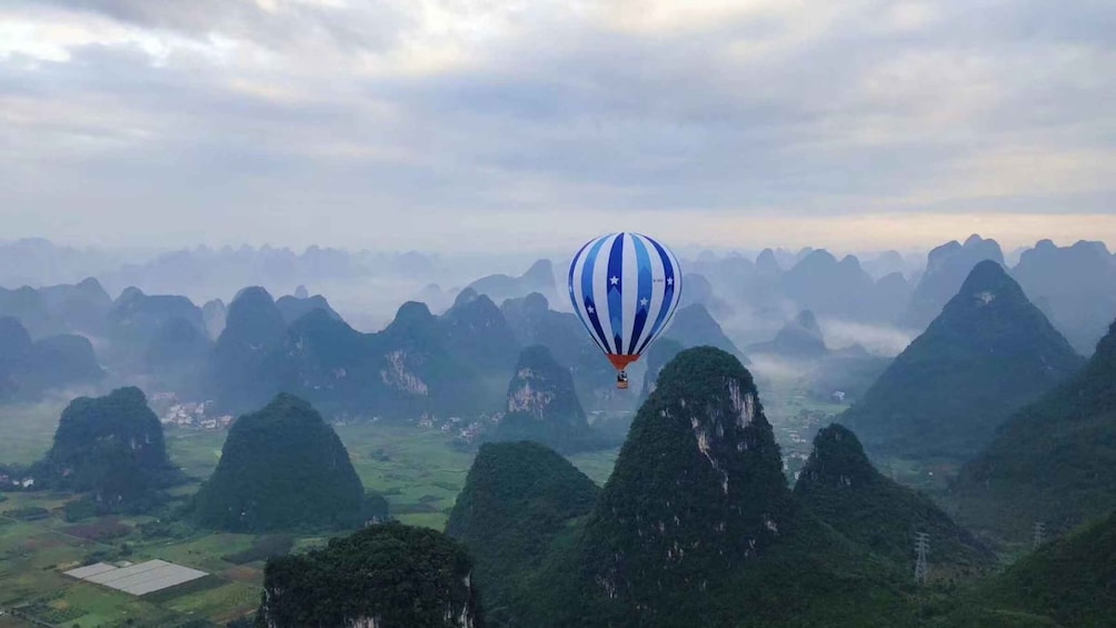 Picture 5 for Activity Yangshuo Hot Air Ballooning Sunrise Experience Ticket