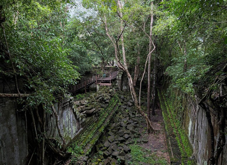 Picture 5 for Activity Siem Reap: Kulen Mountain, Beng Mealea and Tonle Sap Tour