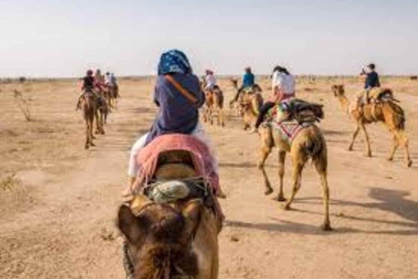 Picture 6 for Activity JEEP OR CAMEL SAFARi in 0sian DeSERT