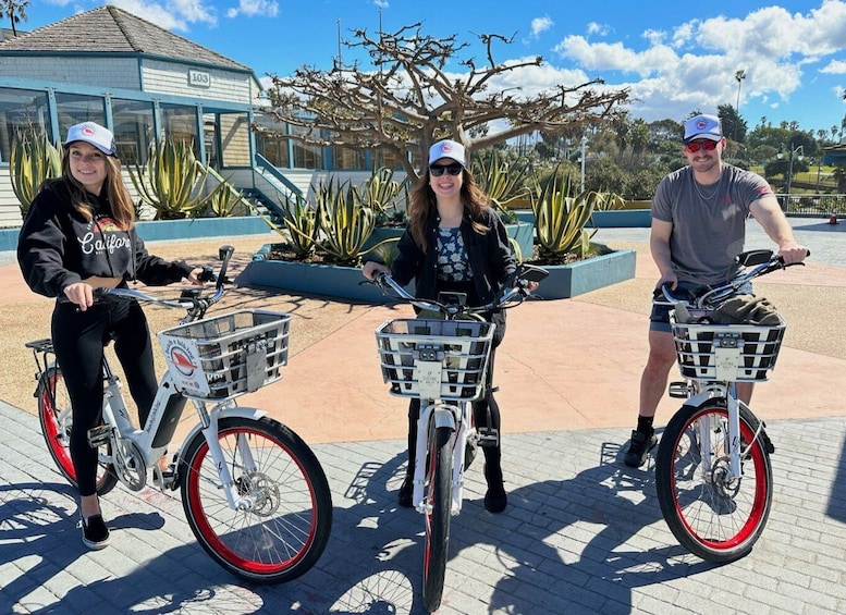 Picture 16 for Activity Los Angeles: Beach E-Bike Ride to Santa Monica and Back!