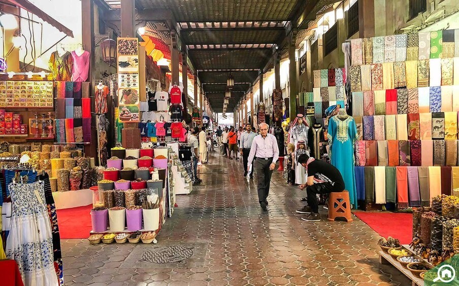 Picture 5 for Activity Dubai: Guided City Walking Tour to Spice and Gold Souk