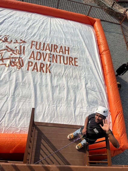 Picture 1 for Activity BAG JUMP : Fujairah Adventure Park