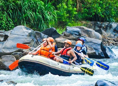 Negombo: aventura de rafting acuático en Kitulgala