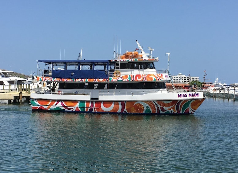 Picture 1 for Activity Miami: Sunset Cruise with Celebrity Homes & Open Bar