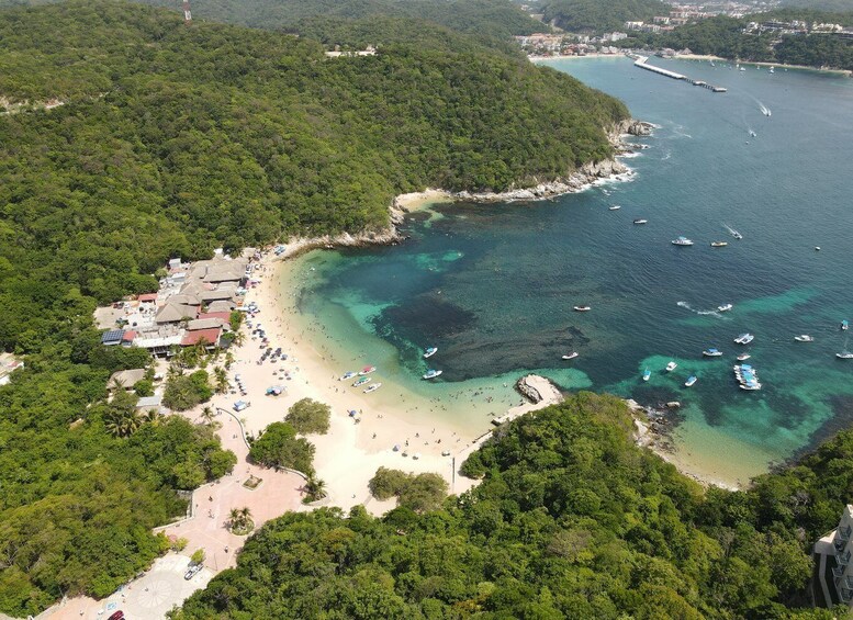 Discover Huatulco: Beach, Flavors, and More