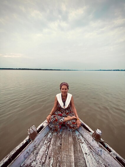 Picture 27 for Activity Marigold Boat trip to feel Kashi