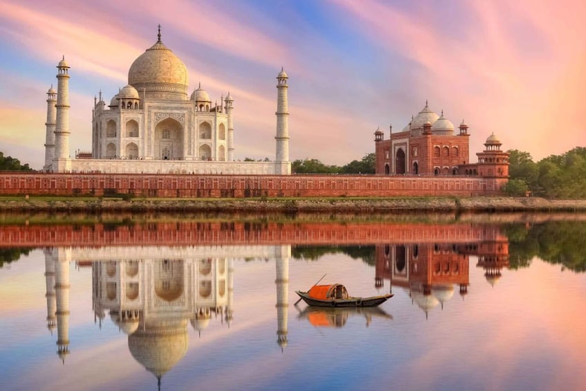 Picture 4 for Activity From Bangalore:Taj Mahal and Agra Private Guided Tour