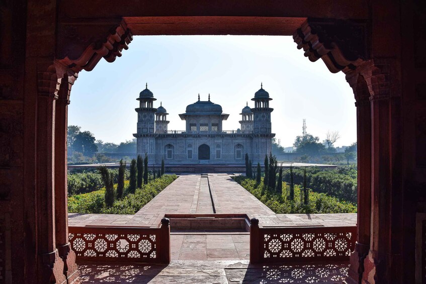 Picture 3 for Activity From Bangalore:Taj Mahal and Agra Private Guided Tour