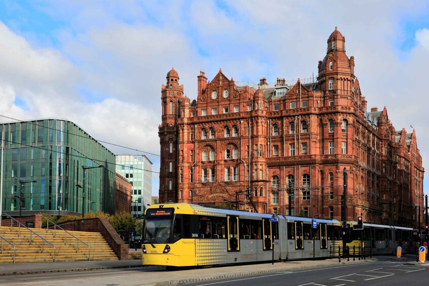 Picture 2 for Activity Manchester: First Discovery Walk and Reading Walking Tour